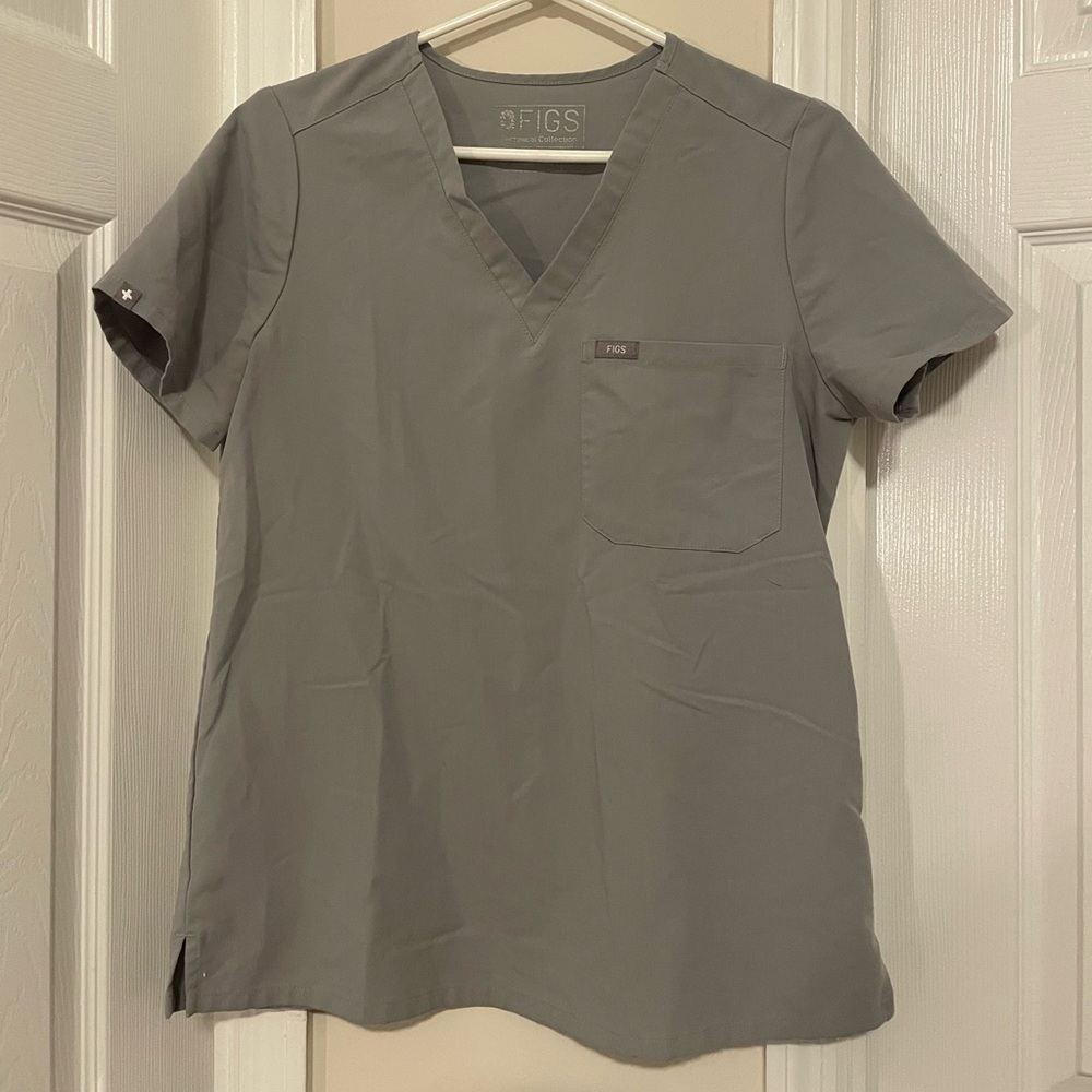 Space grey small FIGS scrub top